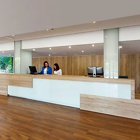 Hotel Seramar Sunna Park 4*