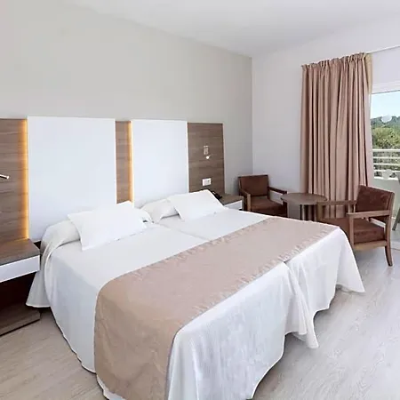 Hotel Seramar Sunna Park 4*